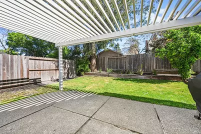 855 Garden Court, Petaluma, CA 94954 - Photo 35