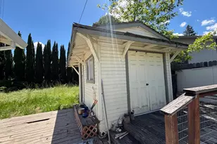 489 Cochrane Ave, Ukiah, CA 95482 - Photo 29