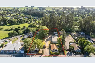 52 Eastman Lane, Petaluma, CA 94952 - Photo 1