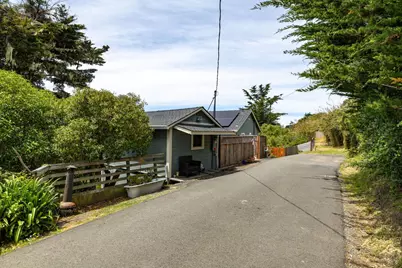 10591 Pacific Avenue, Jenner, CA 95450 - Photo 17