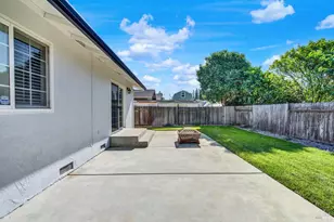 1154 Woodridge Dr, Vacaville, CA 95687 - Photo 63