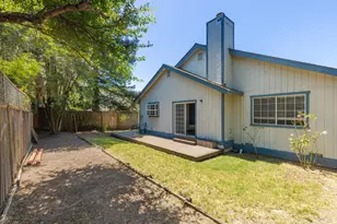 1106 Putney Dr, Santa Rosa, CA 95401 - Photo 25