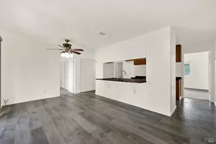 806 Meadowlark Dr, Fairfield, CA 94533 - Photo 17