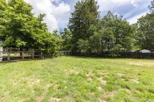 1522 Lupine Dr, Santa Rosa, CA 95401 - Photo 27