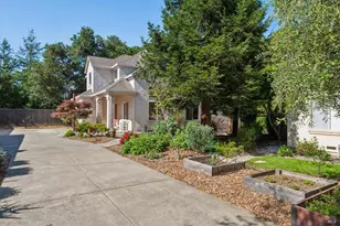 814 Cobbler Ln, Petaluma, CA 94952 - Photo 9