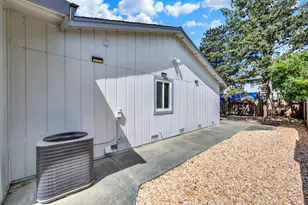 619 Placer Ln, Suisun City, CA 94585 - Photo 49