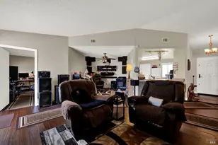 619 Placer Ln, Suisun City, CA 94585 - Photo 17