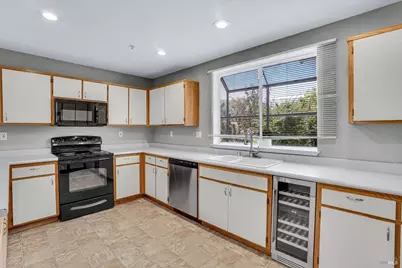 1152 Pear Tree Lane, Napa, CA 94558 - Photo 15