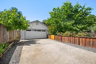997 Lupine Ct, Healdsburg, CA 95448 - Photo 33