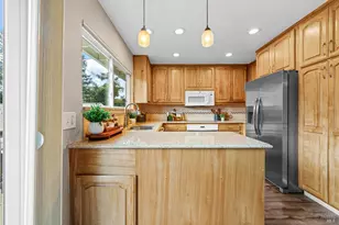 2080 Mt Olive Way, Santa Rosa, CA 95404 - Photo 11
