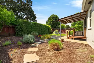 1816 Leonard Avenue, Santa Rosa, CA 95405 - Photo 41