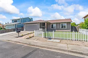 612 Fulmar Dr, Suisun City, CA 94585 - Photo 17