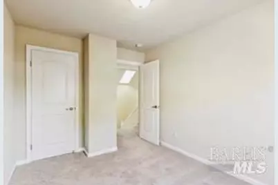 300 Locust Drive #22, Vallejo, CA 94591 - Photo 9