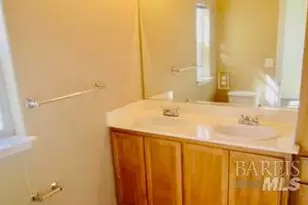 300 Locust Dr, Vallejo, CA 94591 - Photo 15