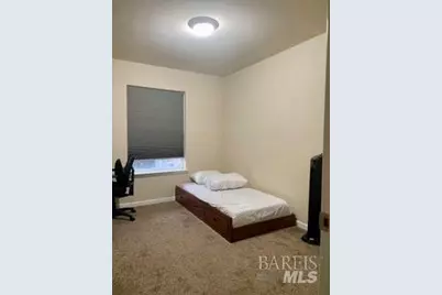 300 Locust Drive #22, Vallejo, CA 94591 - Photo 11