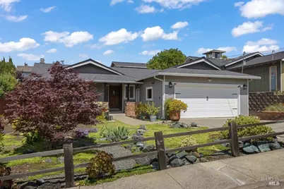 455 W M Street, Benicia, CA 94510 - Photo 45