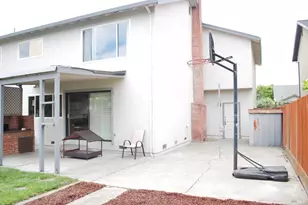 1702 Capistrano Dr, Petaluma, CA 94954 - Photo 33