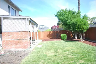 1702 Capistrano Drive, Petaluma, CA 94954 - Photo 33