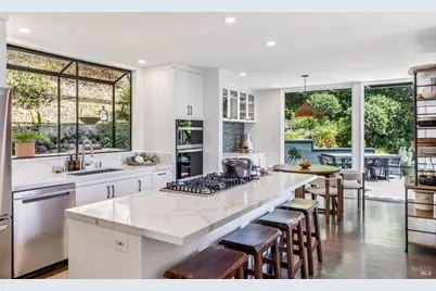 312 Fairhills Drive, San Rafael, CA 94901 - Photo 15