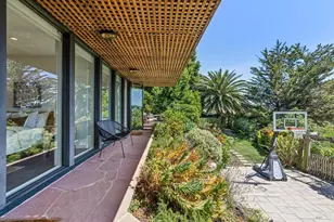 312 Fairhills Dr, San Rafael, CA 94901 - Photo 37