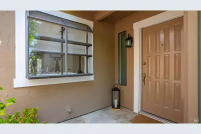 1297 Grove Circle, Benicia, CA 94510 - Photo 5