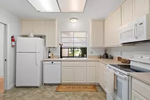 1297 Grove Cir, Benicia, CA 94510 - Photo 13