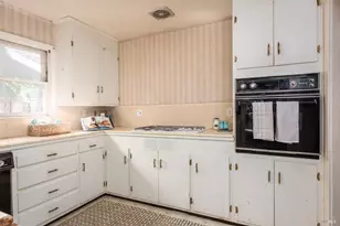 1102 Michigan Dr, Santa Rosa, CA 95405 - Photo 13