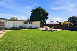 8 Nova Ln, Novato, CA 94945 - Photo 3