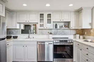 104 Bulkley Ave, Sausalito, CA 94965 - Photo 9