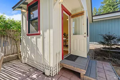 517 Johnson Street, Healdsburg, CA 95448 - Photo 57