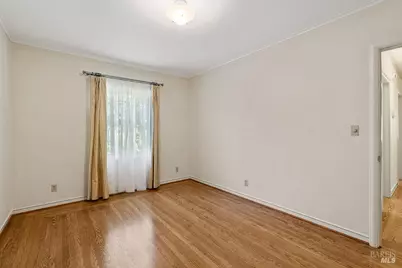 517 Johnson Street, Healdsburg, CA 95448 - Photo 25