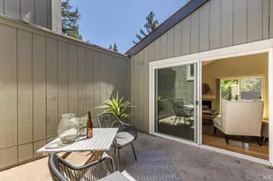 1162 Walnut St, Napa, CA 94559 - Photo 9