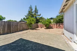 1000 Worley Rd, Suisun City, CA 94585 - Photo 25