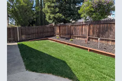 349 Zachary Drive, Vacaville, CA 95687 - Photo 17
