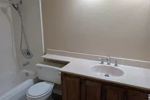 349 Zachary Dr, Vacaville, CA 95687 - Photo 17