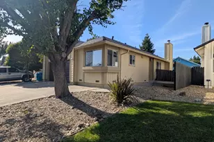349 Zachary Dr, Vacaville, CA 95687 - Photo 21