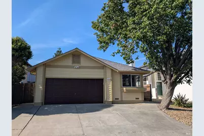 349 Zachary Drive, Vacaville, CA 95687 - Photo 1