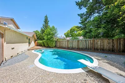 6 La Noche Court, Novato, CA 94945 - Photo 35