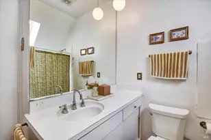 11 Girard Ave, Sausalito, CA 94965 - Photo 37