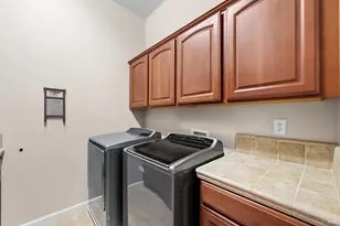 566 Santa Teresa Ct, Vacaville, CA 95688 - Photo 53