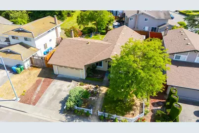 863 Holly Avenue, Rohnert Park, CA 94928 - Photo 11