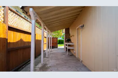 863 Holly Avenue, Rohnert Park, CA 94928 - Photo 55