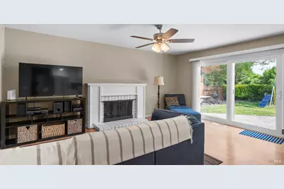 863 Holly Avenue, Rohnert Park, CA 94928 - Photo 41