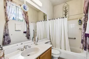 361 Hilltop Ct, Vacaville, CA 95688 - Photo 15