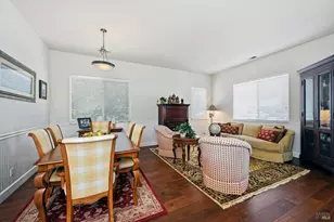 1278 Eagle Dr, Windsor, CA 95492 - Photo 3