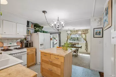 32 Avenida Corrida De Toros, Vacaville, CA 95687 - Photo 11