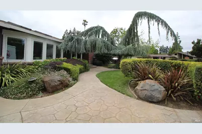 875 Sievers Way, Dixon, CA 95620 - Photo 3