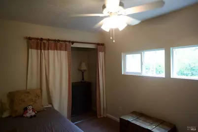 60 Colonial Park Drive, Santa Rosa, CA 95403 - Photo 21