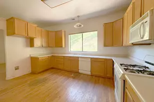 32757 Hwy 128 Hwy, Cloverdale, CA 95425 - Photo 5