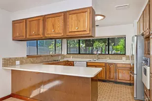 430 W J St, Benicia, CA 94510 - Photo 11